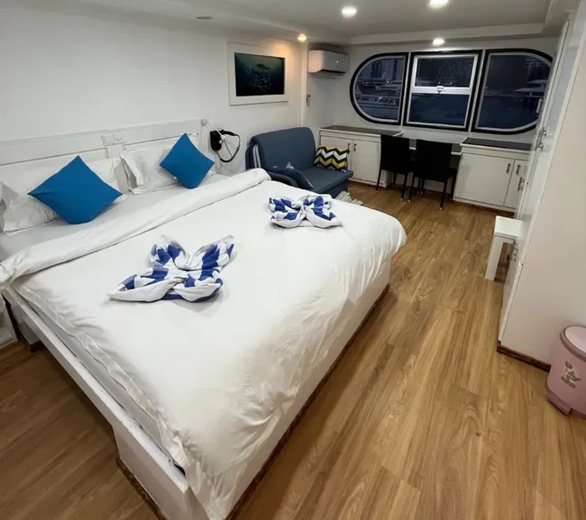 Maldivler Dalış Turu