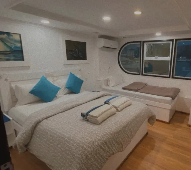 Maldivler Dalış Turu