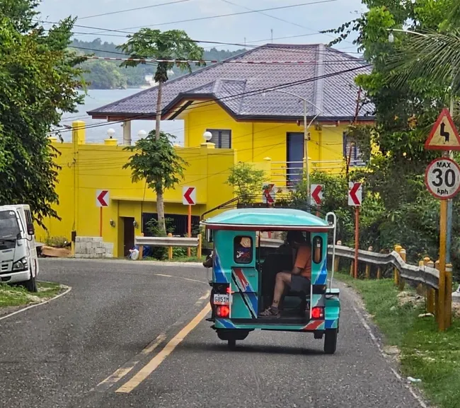 Filipinler Moalboal Dalış Turu