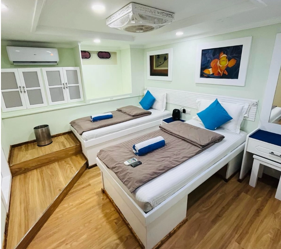 Maldivler Dalış Turu